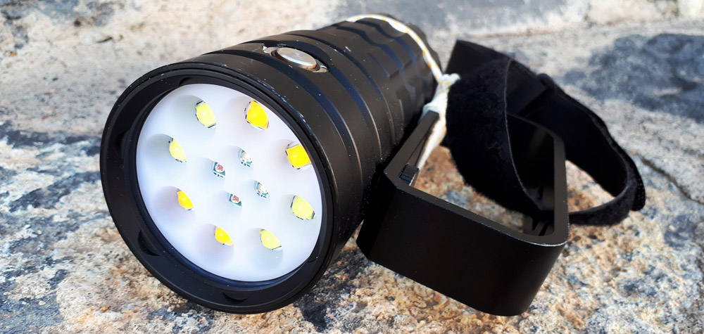 Reliable Diving Flashlight