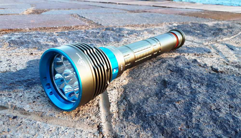 LIGHTINGVIEW Ultra Bright Underwater Light Lantern LED